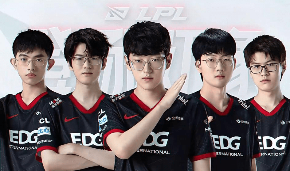 BRO碾压T1，Scout打出惊人五杀宿敌对决2025世界赛，强势挺进下一轮的简单介绍