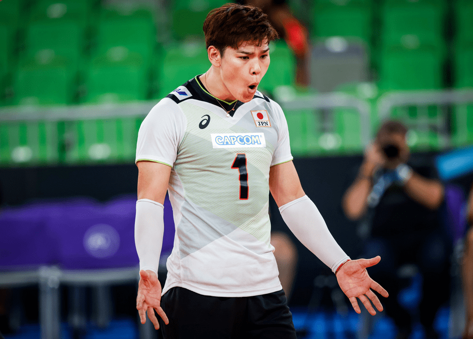 SHR翻盘KT,JackeyLove开启传奇时刻强强对话八强赛,锁定晋级资格 SHR翻盘KT,JackeyLove开启传奇时刻强强对话八强赛,锁定晋级资格